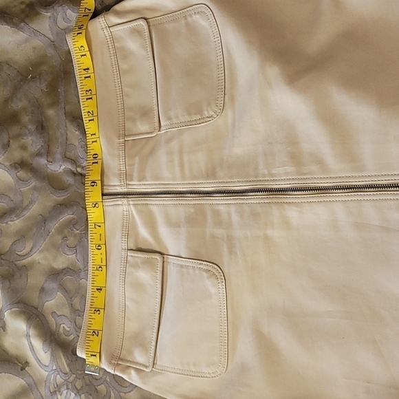 Ann Taylor Mini Skirt Size 8 Tan - Picture 5 of 8